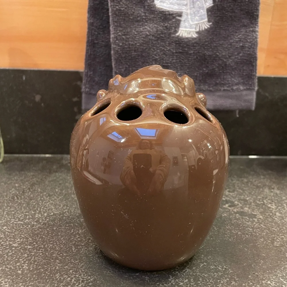 🥳HOST PICK🥳 Vintage 1993 Warner Bros. Tasmania Devil Toothbrush Holder